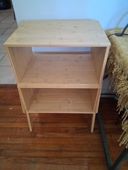 2 Small Stackable Side Tables