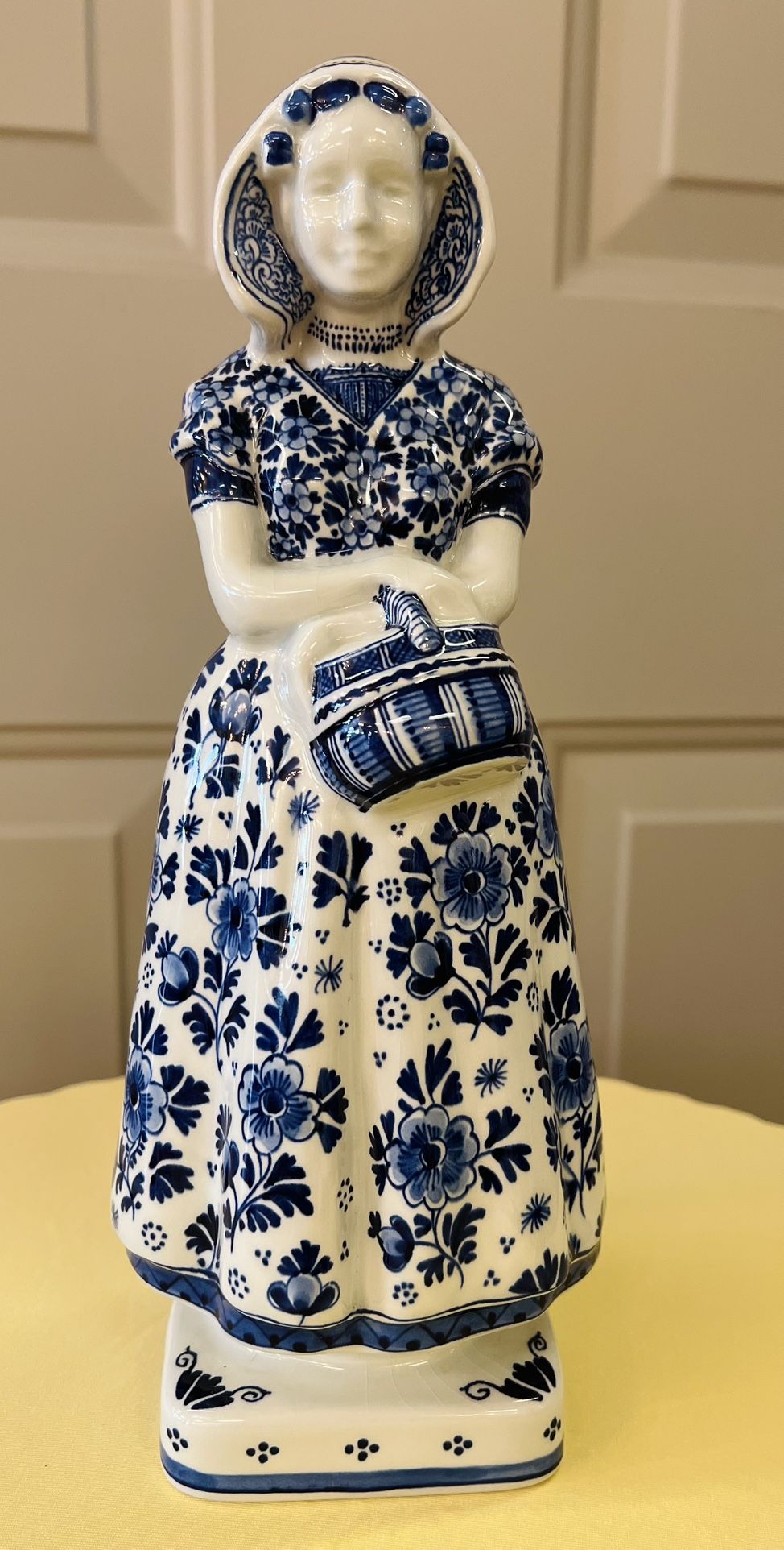 Royal Delft Farmer’s Wife Figurine – Hand Painted Porceleyne Fles, 1977 CW – 11” Dutch Girl – Blue & White Delftware