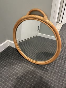 Bamboo Handle Round Mirror