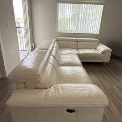 Light Cream Leather Reclining Sectional Sofa Like New (CUTLER BAY AREA)