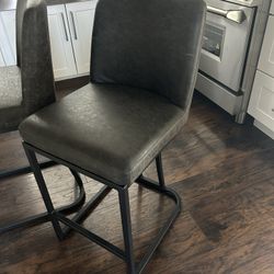 BAR STOOLS