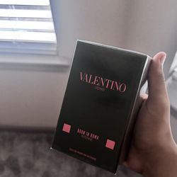 Valentino Intense