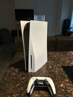 Console - PS5 Disc Edition