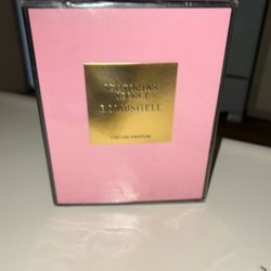 Victoria Secret Bombshell