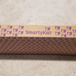 Super Scratcher. SmartyKat.