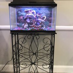 AQUARIUM 10 Gallons With Stand