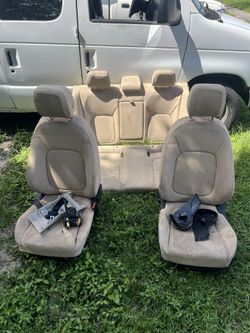 Jaguar seat set