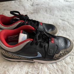 Nike Air Jordan Legacy 312 Low Kids Shoes Little Kids Size 2.5Y