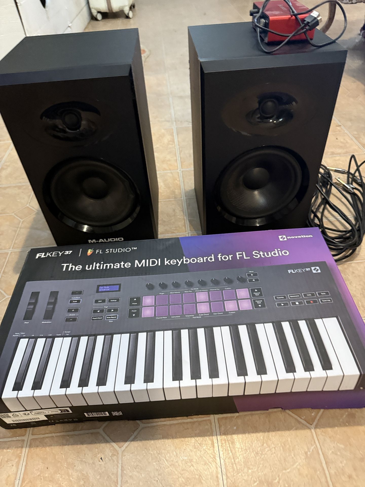 MUSIC STUDIO BUNDLE! MUST GO