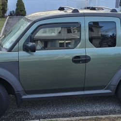 Parting Out 2003 Honda Element