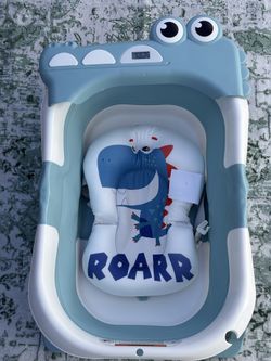 Foldable Baby Bathtubs w/ Digital Thermometer: Alligator