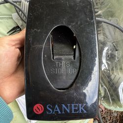 Graham SANEK Salon Barber Hair Stylist Neck Strips Holder