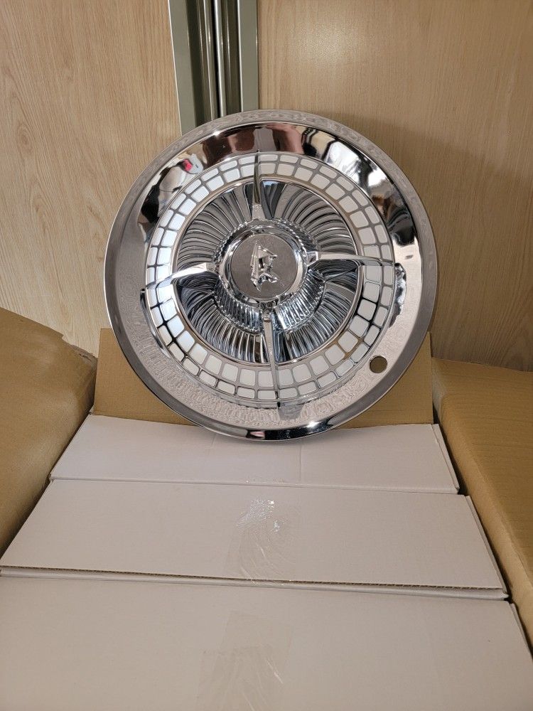 15" Knights hub caps 4