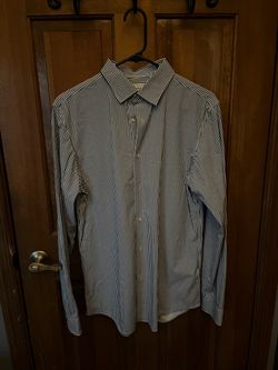 Zara stretchy dress shirt size medium