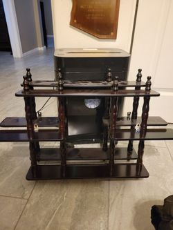Knick Knack Rack