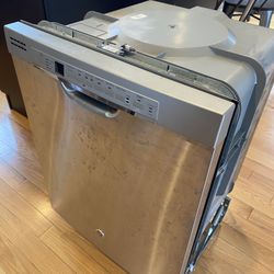Free Dishwasher. Not Working.