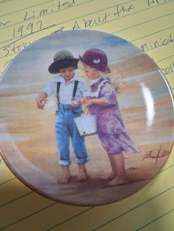 Sea Treasures miniature collection plate