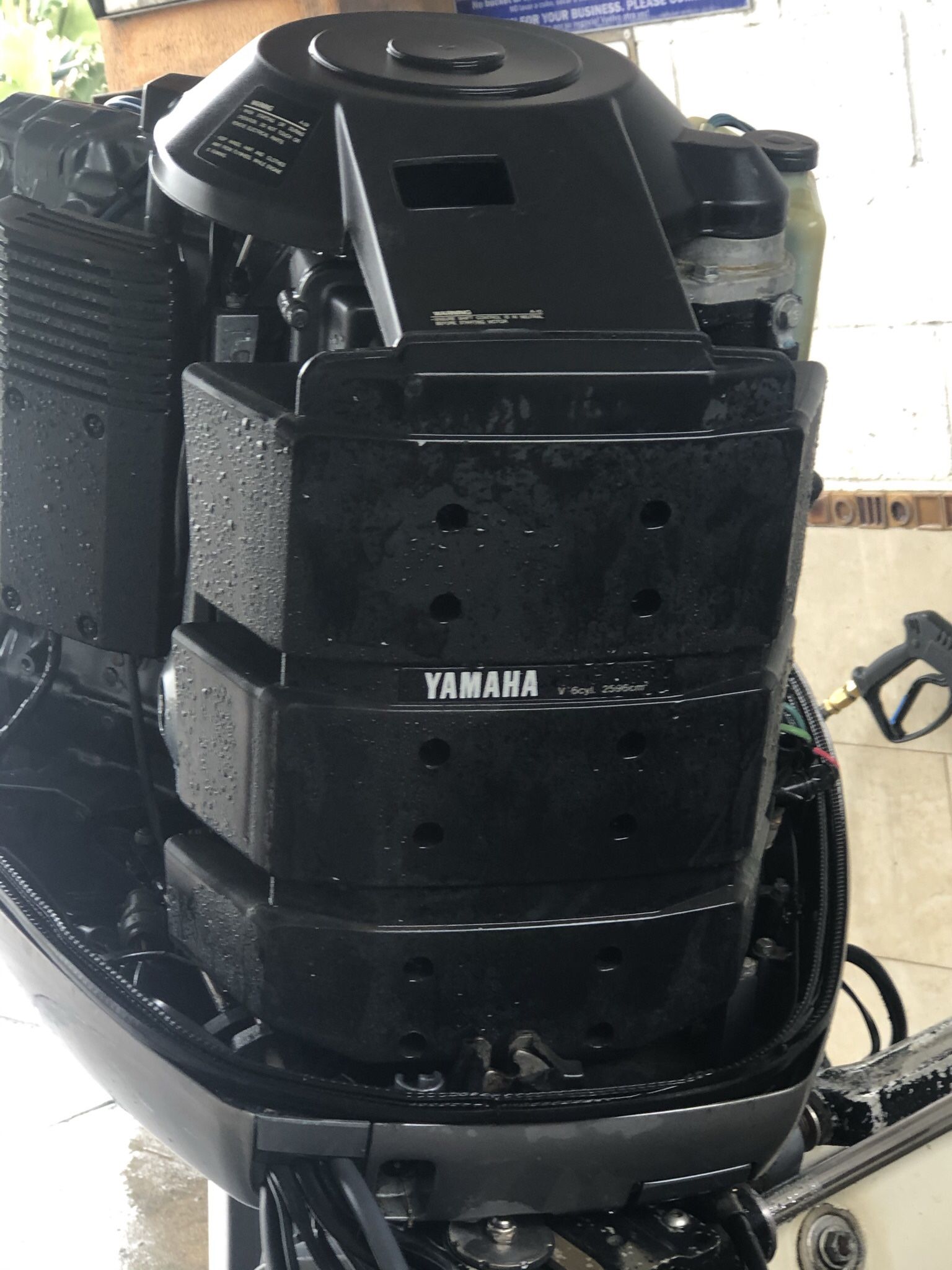 95 Yamaha 200 Hp 2 Stroke Oil Injected Outboard Motor for Sale in