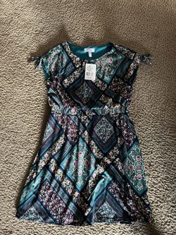 Girls dress