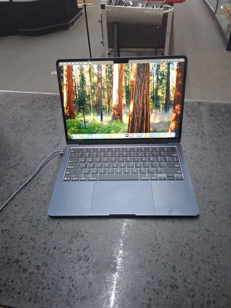 MacBook Air 2025 13"