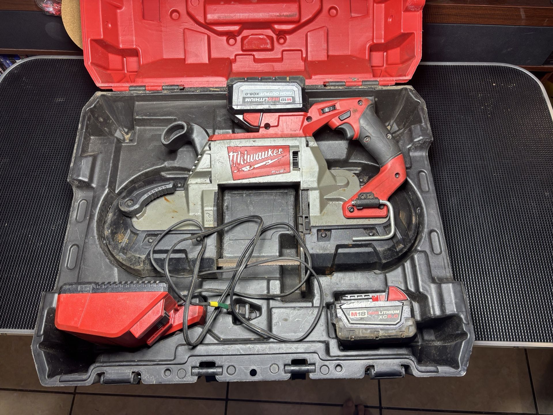 Milwaukee M18 Fuel Deep-Cut Cordless Band saw