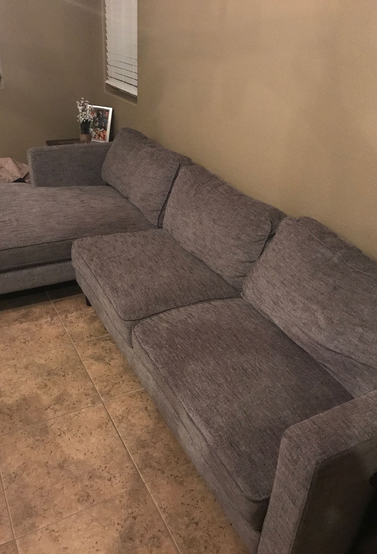 Sectional sofa couch