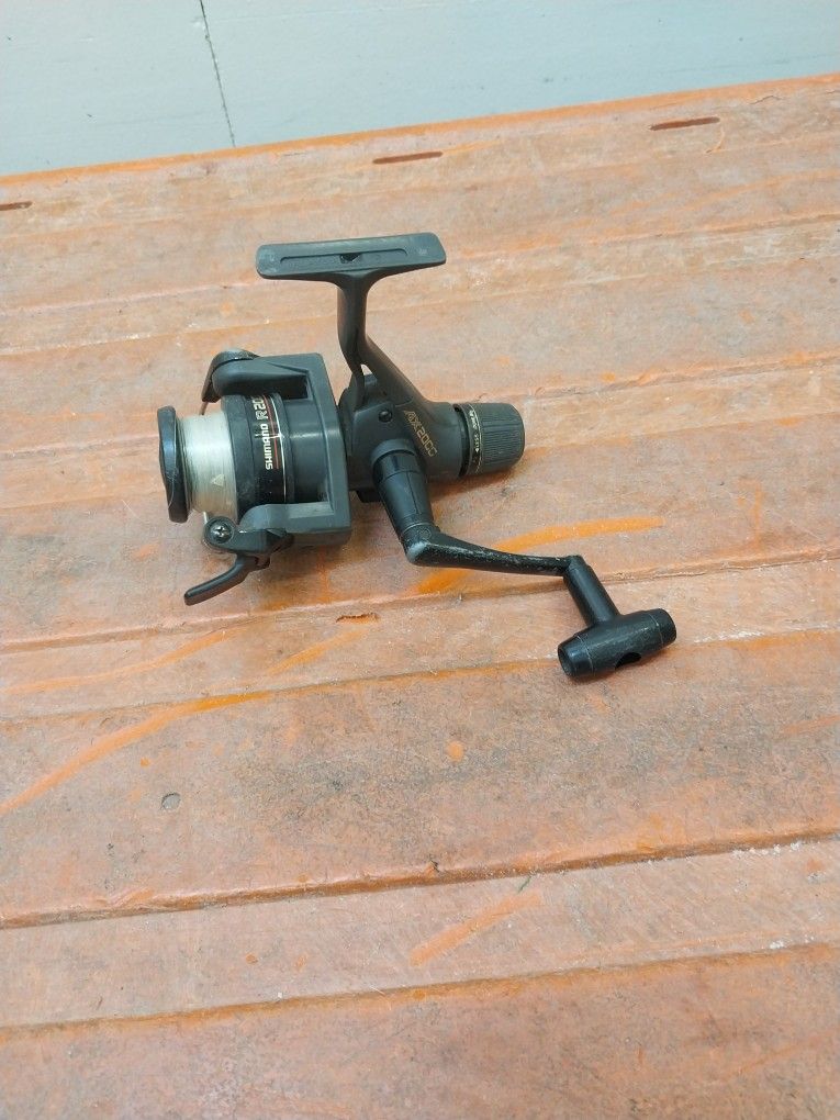 Shimano Fishing Reel Bait Runner