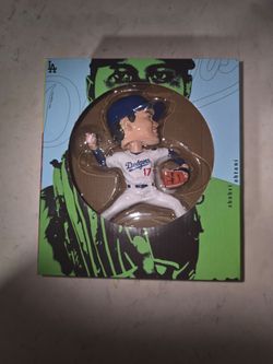 Shohei Ohtani 2025 LA Dodgers Pitching SGA Bobblehead NIB