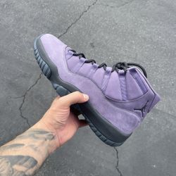 Jordan 11 Mojave