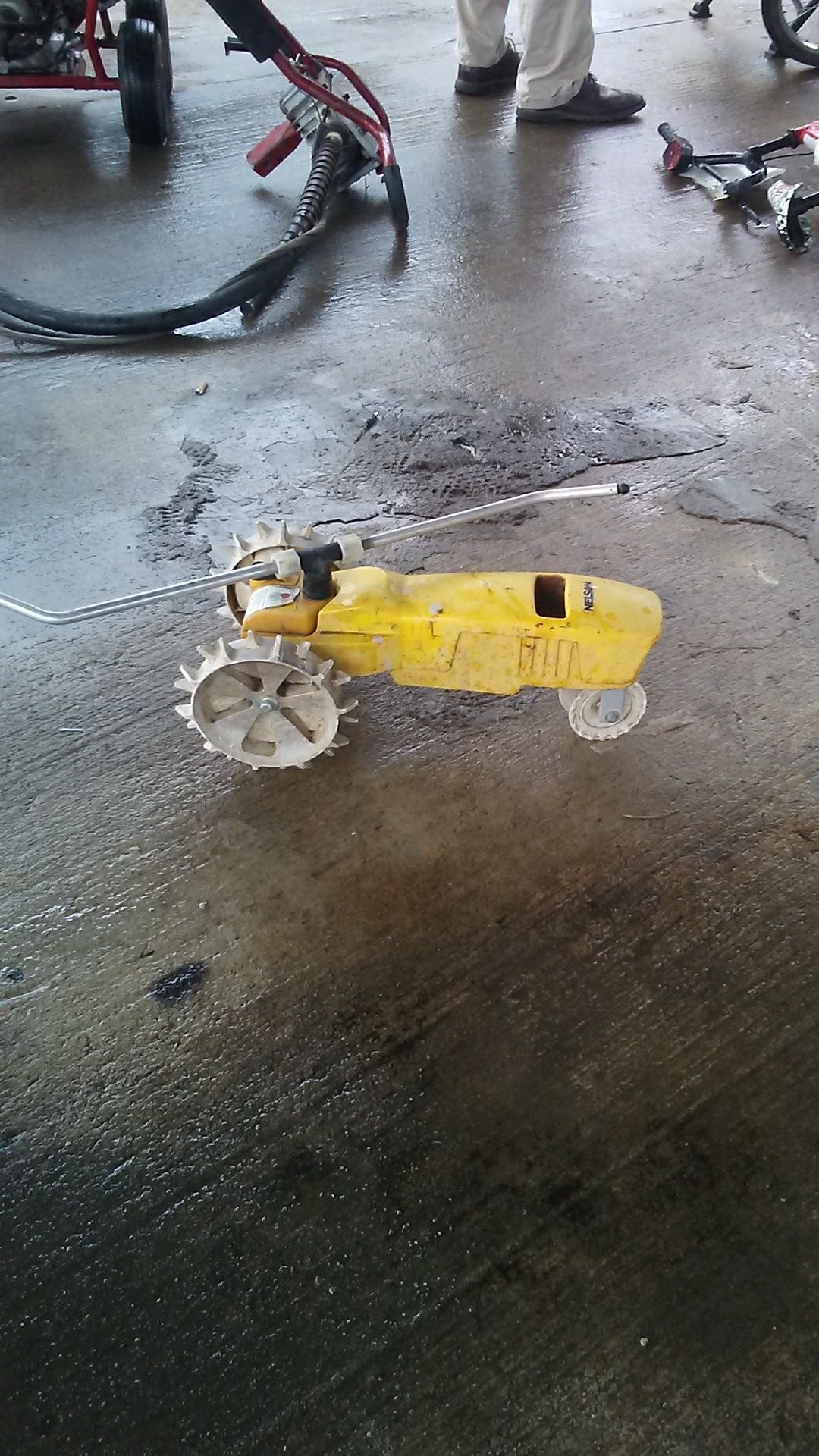 Nelson lawn sprinkler
