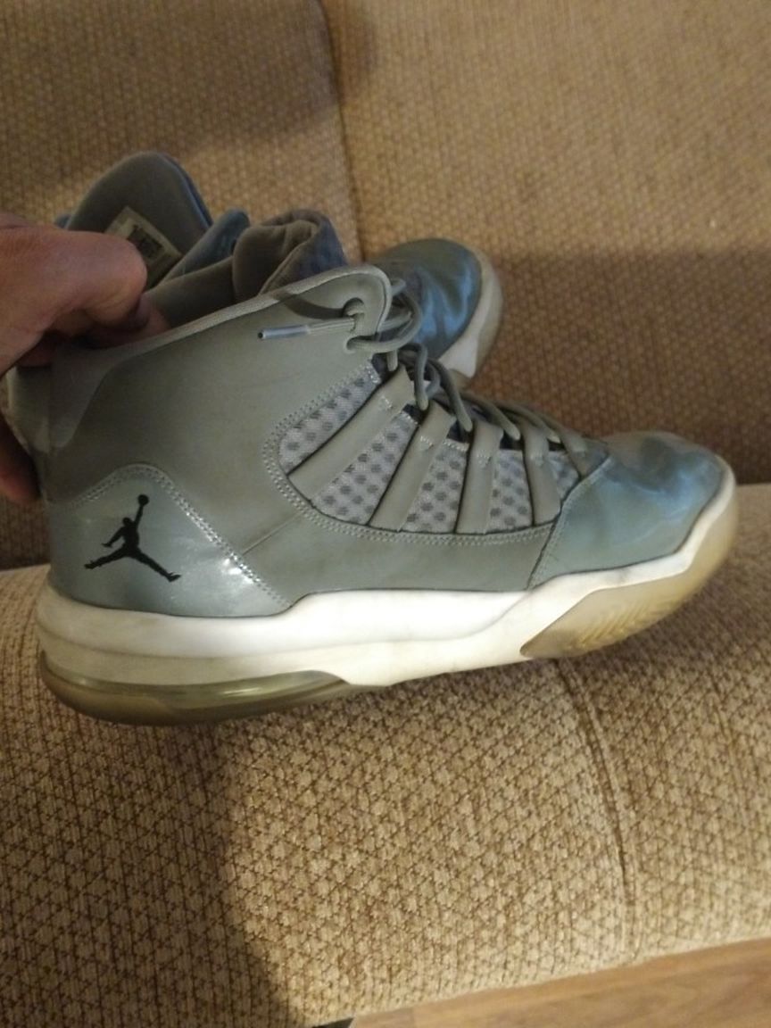 Jordans Size 12