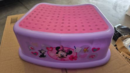 Kids stepping stool