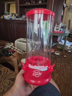 Candy dispenser