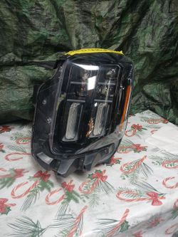 2023-25 Kia Telluride Left Headlight Computer