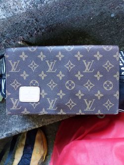 Louis Vuitton Monogram Wallet