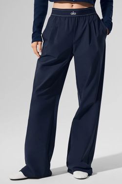 Brand new Alo Suit Up Trouser (Long) in Navy sz M