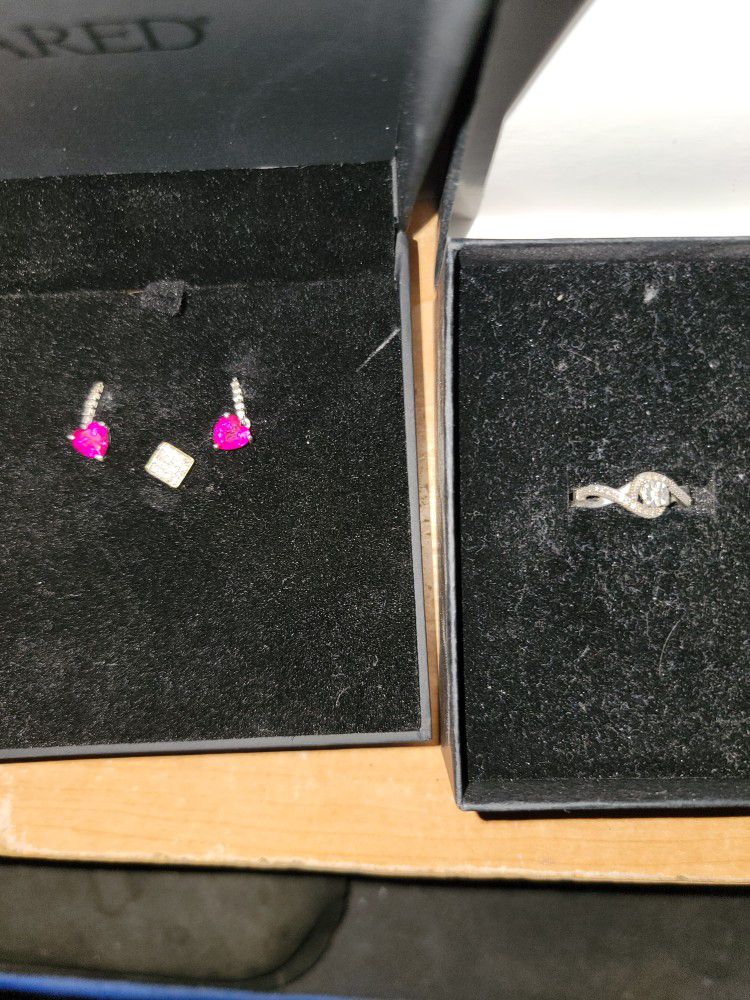 Ruby Earing Male Diamond Earing Diamond Promise