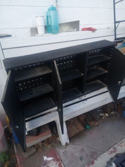 Metal storage