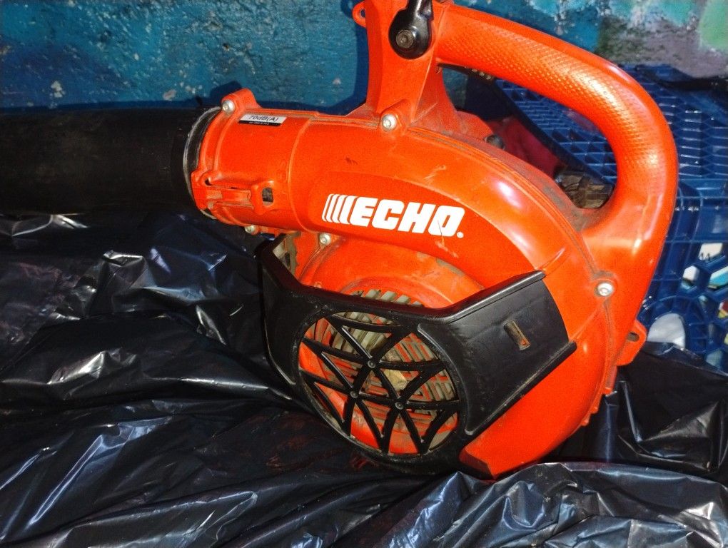 ECHO BP-2520 LEAF BLOWER 