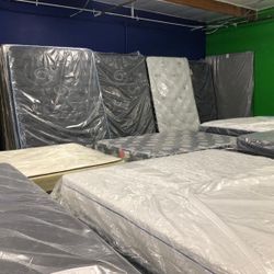 ☑️Plush Mattresses in stock☑️