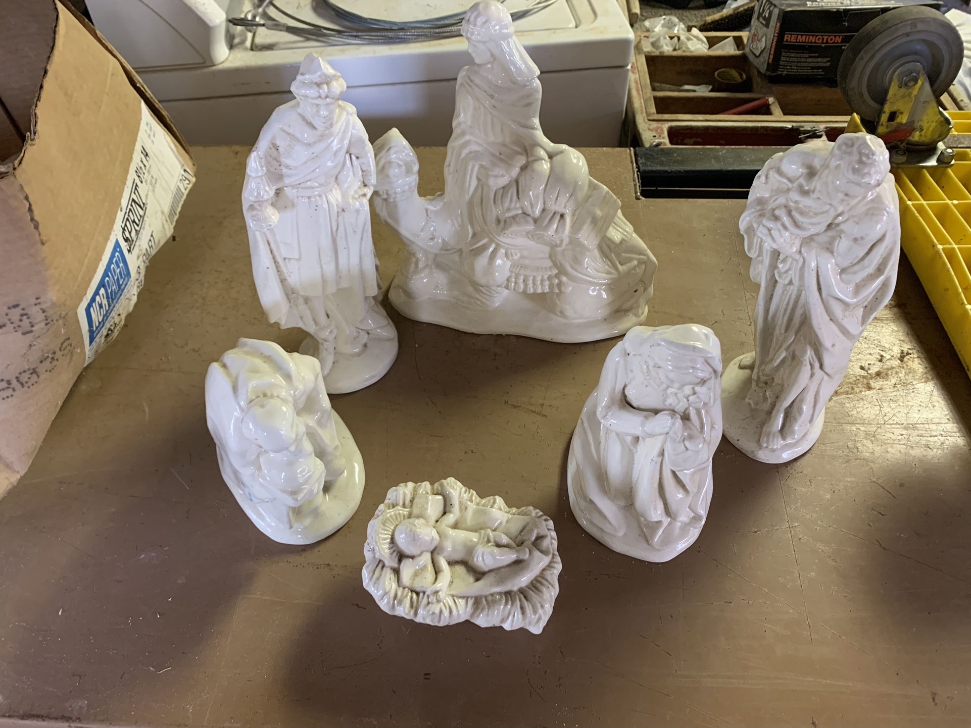 6 Piece Nativity Set