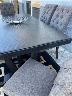 Dinning table set