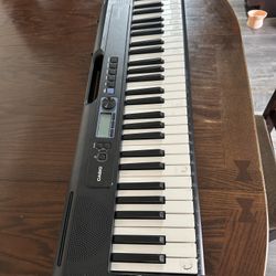 Casio Keyboard With Stand 