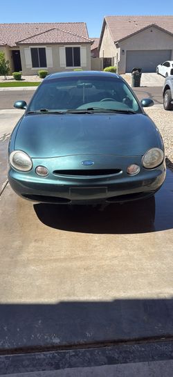 1996 Ford Taurus