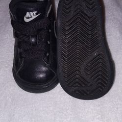 Lil Kids Nikes