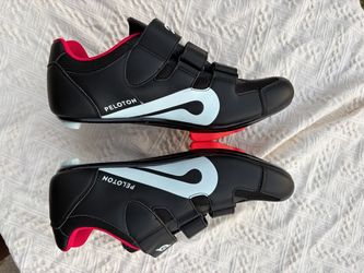 Peloton Cycling Shoes — Size 43