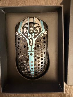 Finalmouse Starlight Phantom Gaming Mouse (small/medium)