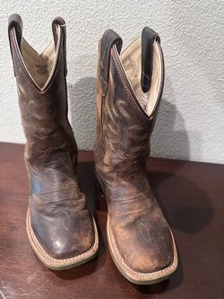 Cody James Boys boots 13c