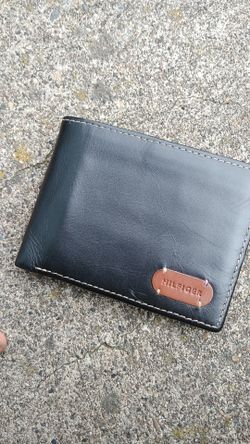 Tommy Hilfiger wallet