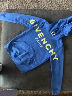 Givenchy Hoody (Boys Size 10)